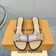 Louis Vuitton Slippers